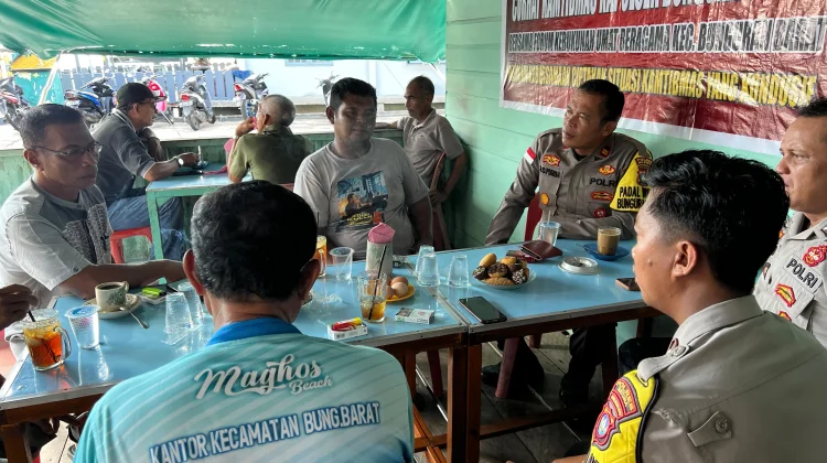 Giat Rutim Jum'at Curhat Polsek Bunguran Barat Perkuat Sinergi Kamtibmas