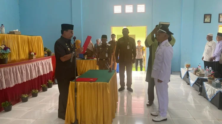 Herianto Resmi Dilantik Sebagai Kepala Desa Pengadah PAW