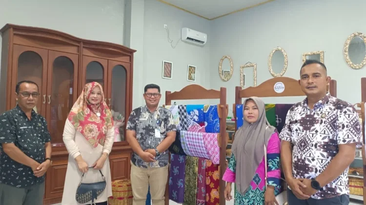 Dispar Natuna Tinjau Sub Sektor Fesyen di Dekranasda