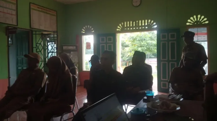 Kecamatan Bunguran Batubi Periksa Kelengkapan Administrasi Desa