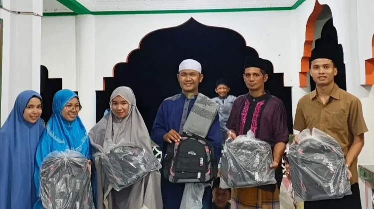 Program Gema Masjid Libatkan Santri di Bunguran Timur Laut