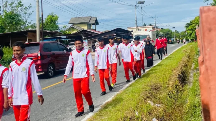 Jalan Santai dan Marathon Meriahkan Pekan Olahraga MAN 1 Natuna