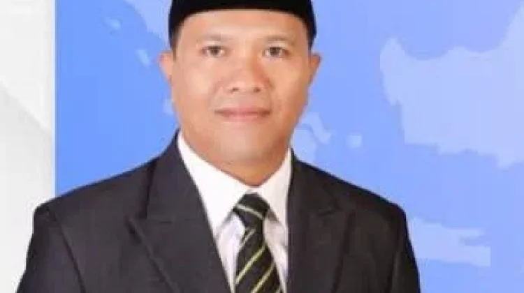 Camat Bunguran Timur Ajak Warga untuk Dapat Menjaga Kebersihan Lingkungan