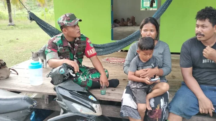 Babinsa Kadur Pererat Silaturahmi Warga