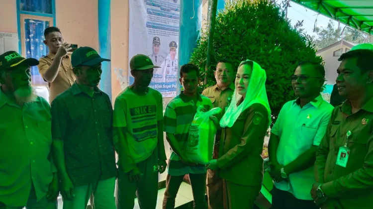 KPM Batubi Terima Beras dan Pasar Murah