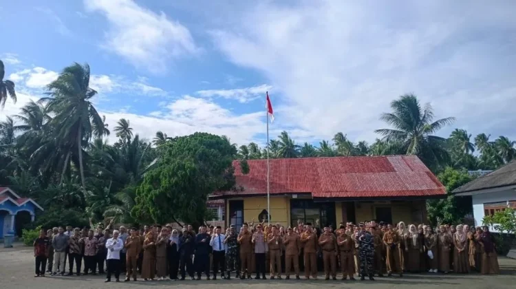 Personil Koramil 05/Midai Hadiri Apel Sabuk Kamtibmas