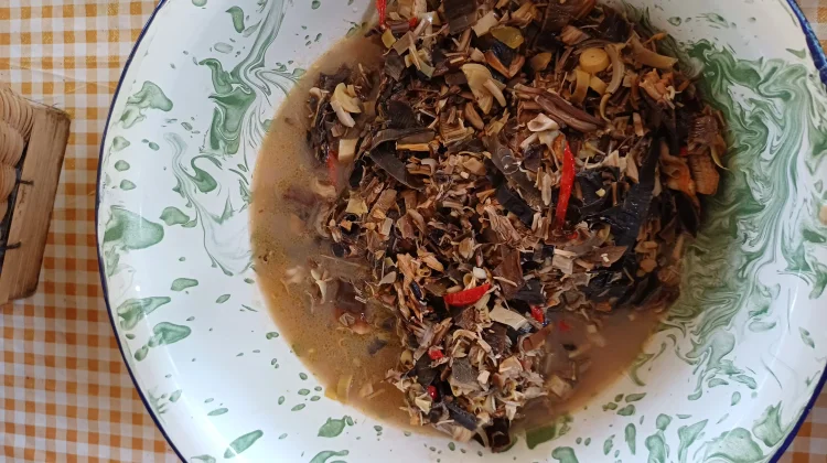 Tumis Jantung Pisang, Lauk Sederhana yang Kaya Rasa