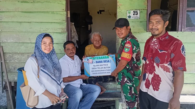 Babinsa Teluk Buton Hadiri Penyaluran BLT DD Tahap II Tahun 2026
