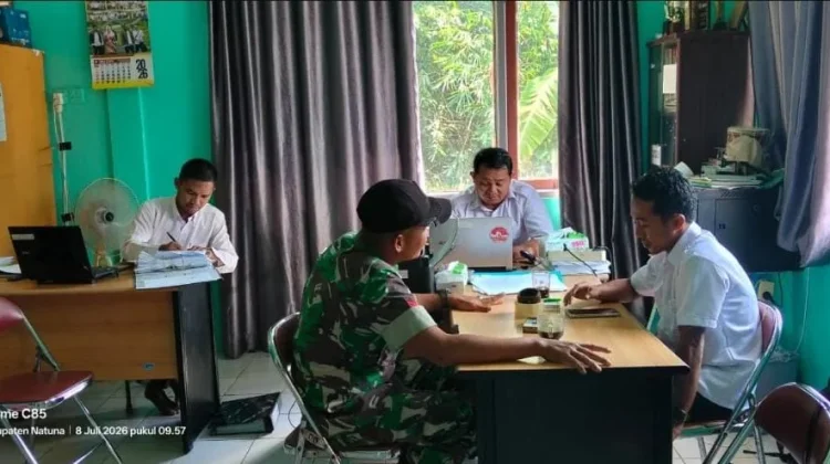 Babinsa Tanjung Kumbik Utara Perkuat Sinergi dengan Pemerintah Desa