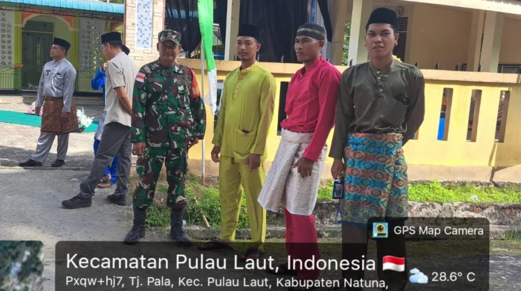 Babinsa Komsos Dengan Warga Perkuat Kamtibmas