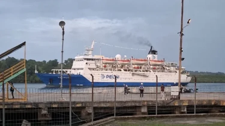 Kafilah Natuna Pulang Mengunakan Tranportasi Laut KM.Kalimutu