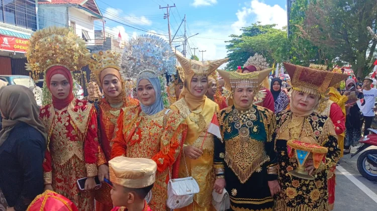 Bundo Kanduang HKMS Natuna Ajak Generasi Muda Lestarikan Adat dan Bahasa Daerah