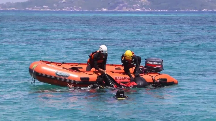 SAR Natuna Temukan Korban Kapal Karam dalam Latihan Penyelamatan