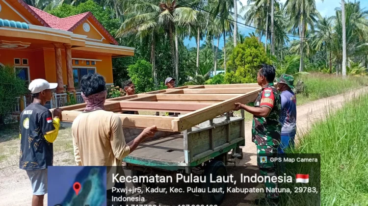 Babinsa Kadur  Silaturahmi dengan Warga