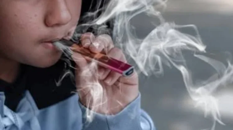 Dampak Vape bagi Kesehatan Pembuluh Darah