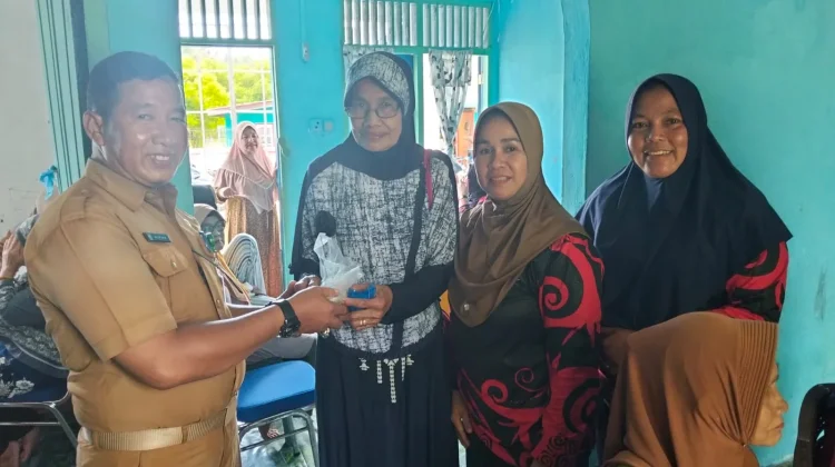 Makanan Tambahan untuk Lansia di Seluan