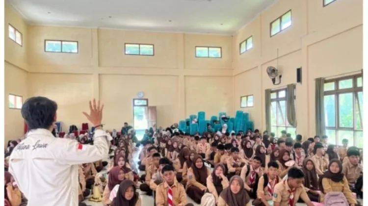 NGYF Kenalkan Geopark Natuna di MPLS  SMAN 2 Bungtim