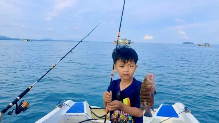 Memancing Jadi Aktivitas Positif untuk Tumbuh Kembang Anak