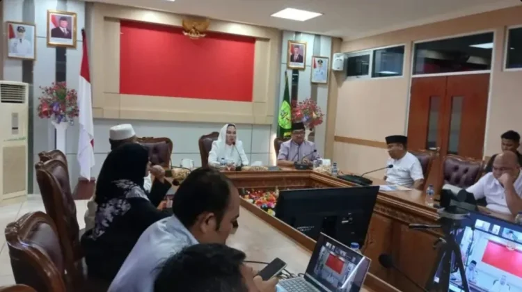 Bupati Natuna Minta Nilai Pelayanan Publik Terus Meningkat