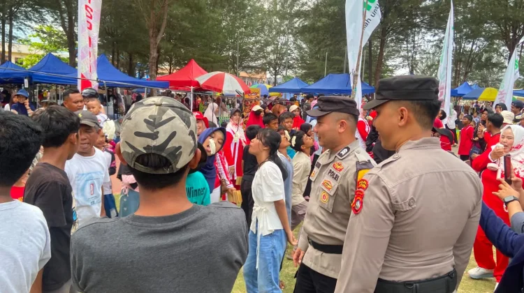 Polsek Bunguran Timur Hadirkan Rasa Aman di Pesta Rakyat