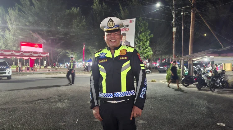 Kasatlantas Polres Natuna Turun Langsung Amankan Arus Lalu Lintas