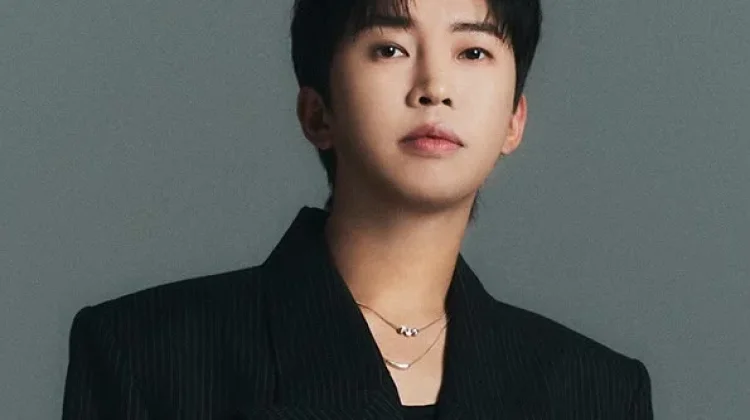 Lim Young Woong Siapkan Album Spesial “IM HERO 10”