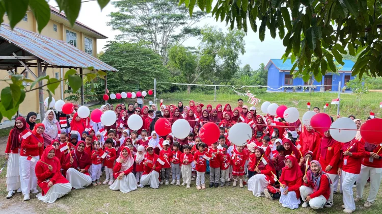 Keluarga SKB Natuna Meriahkan HUT RI ke-81 dengan Berbagai Lomba