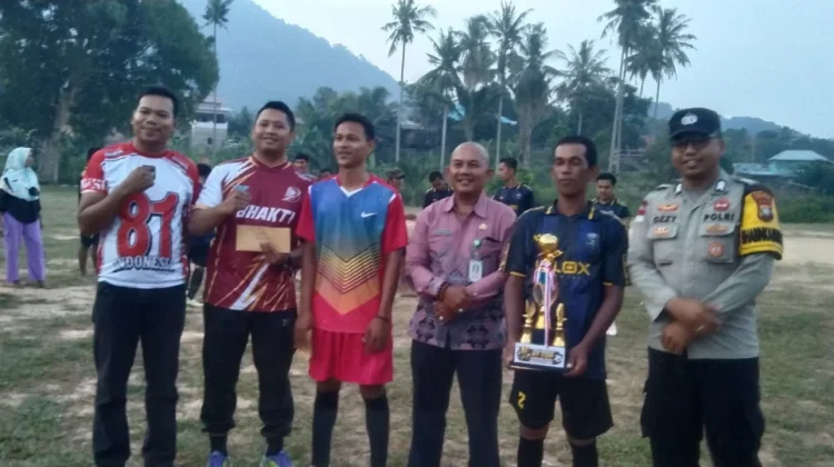 Final Sepak Bola Antar RT Air Raya Sukses Tutup Rangkaian HUT RI ke-81