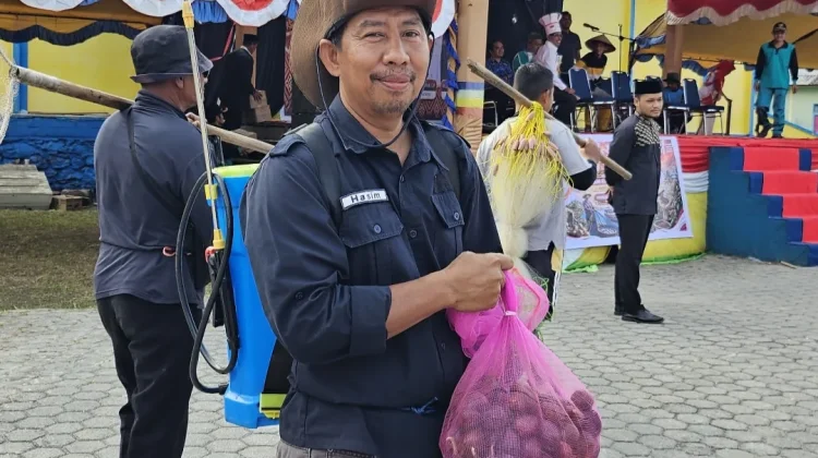 Karnaval Kemerdekaan Suak Midai Tampilkan Potensi Daerah
