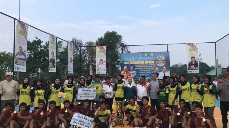 Bupati Tutup STAI Natuna Cup Plus Piala Gubernur dan Wagub Kepri