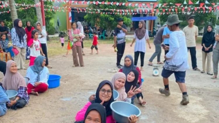 Semaraknya Lomba Rakyat di RT. Padang Buluk Sepempang