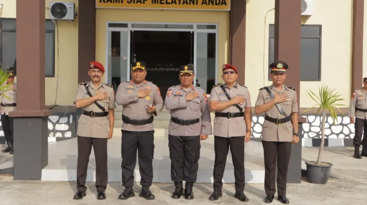 Sertijab Kasat Reskrim dan Pelantikan Kasikum di Gelar Polres Anambas
