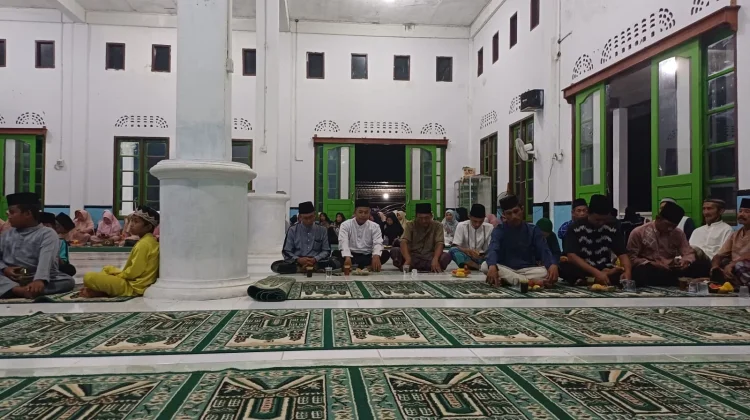 Tabligh Akbar Pererat Ukhuwah Warga