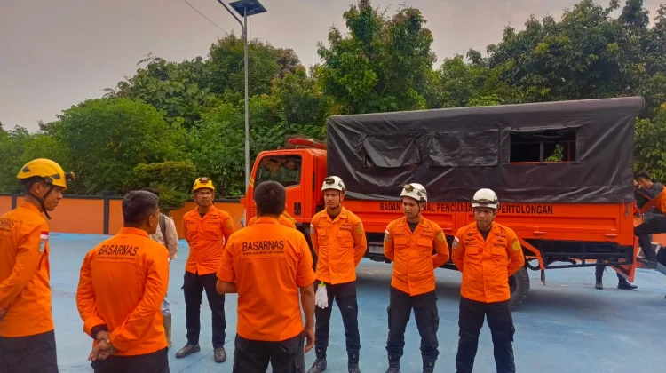 SAR Natuna Cari 4 Warga Diduga Tersesat di Hutan Gunung Bedung
