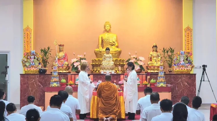 Tradisi Ulambana Vihara Samudra Bhakti Jadi Wujud Bhakti Keluarga