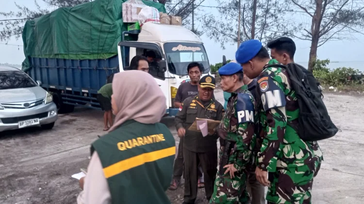 Lanal Ranai dan BKHIT Kepri Gagalkan Penyelundupan Bawang Ilegal