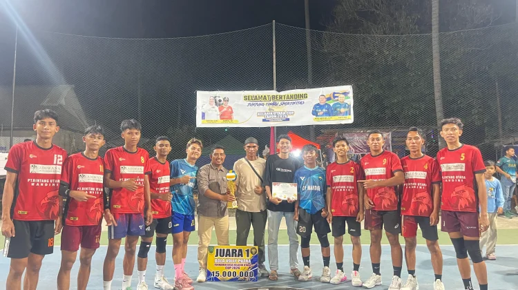Tim Voli Putra Sepempang Angkat Trofi Juara Turnamen Kelarik Utara Cup 2026
