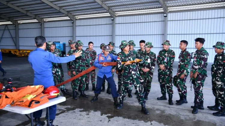 Lanud RSA dan Damkar Natuna Perkuat Kesiapan Hadapi Kebakaran