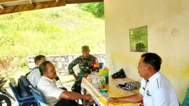 Babinsa Harapan Jaya Ajak Warga Bangun Lingkungan Bersih, Aman dan Tertib