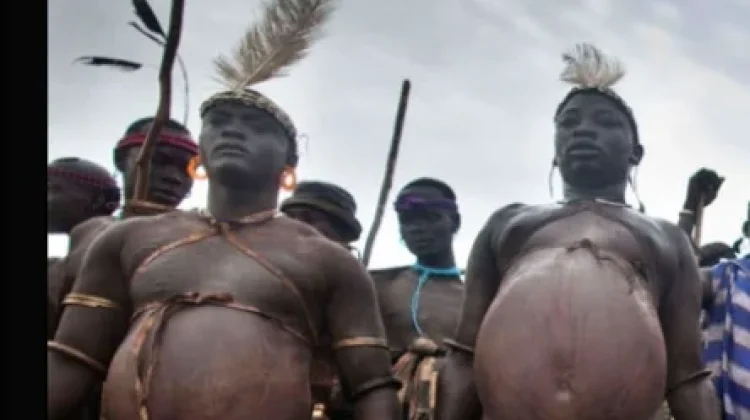 Tradisi Kehidupan Budaya Unik Dari Suku Bodi dari Ethiopia