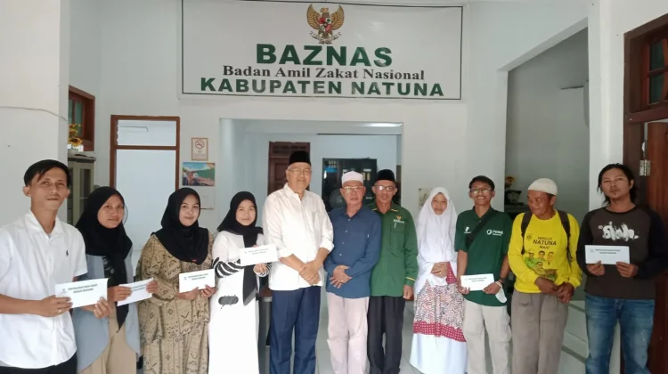 Baznas Natuna Salurkan Bantuan Modal Usaha