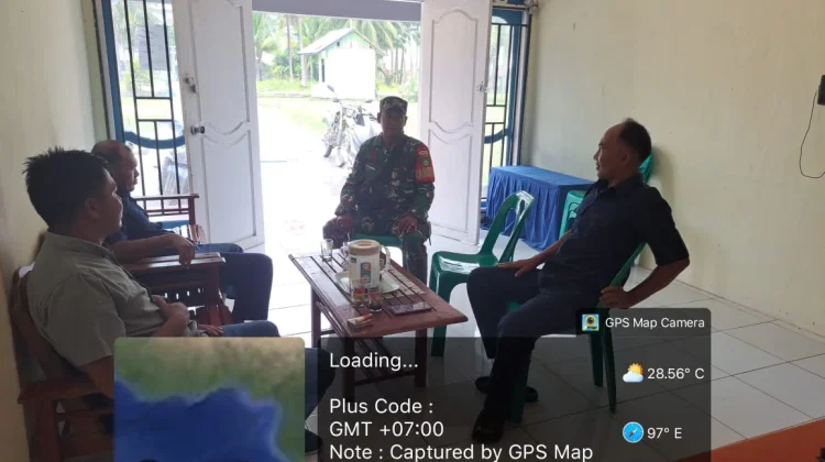 Babinsa Perkuat Komunikasi di Tanjung Pala
