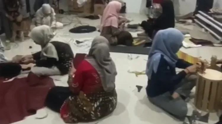 Pelatihan Diversifikasi Anyaman Pandan