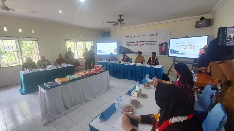 Wabup Natuna Jarmin Menghadiri Rakor Penilaian Percontohan Desa Anti Korupsi