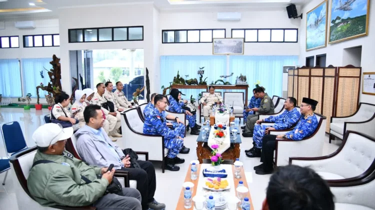 Operasi Bibir Sumbing Gratis HUT ke-81 TNI di Natuna