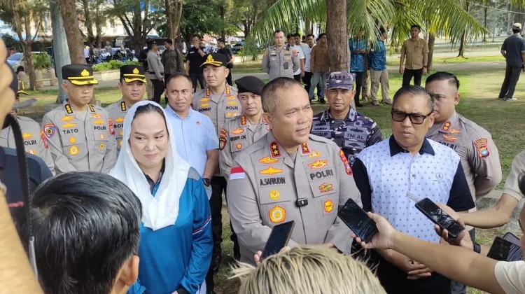 Kapolda Kepri Ajak Masyarakat Pertahankan Keasrian Pantai Piwang