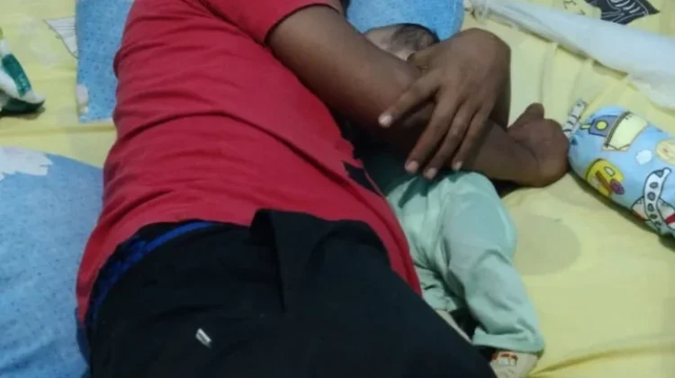 Manfaat Pelukan Seorang Ayah untuk Anak Menurut Psikolog