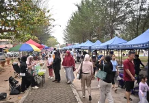 Pasar Minggu Ria RSA Diserbu Warga