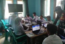 Babinsa Kadur Awasi Tryout Siswa