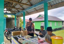 Bhabinkamtibmas Pulau Tiga Sosialisasikan Penerimaan Terpadu Polri 2026